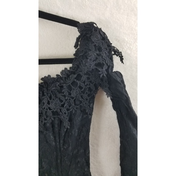 Florencia Fiume Black Lace Gothic Prom Formal Evening Gown Dress laced back - Picture 3 of 8